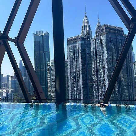 Scarletz Suites Twin Tower Klcc Kuala Lumpur By Okidoki ภายนอก รูปภาพ