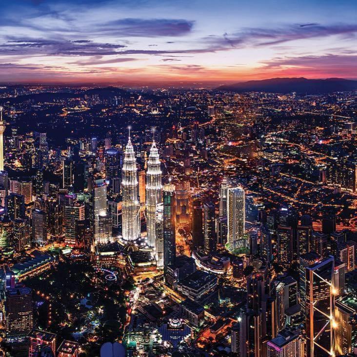 Scarletz Suites Klcc Kuala Lumpur By Okidoki Homes กัวลาลัมเปอร์ ภายนอก รูปภาพ